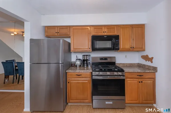 $310,000 | 81 Main Street, Unit 15B, Branford, CT 06405