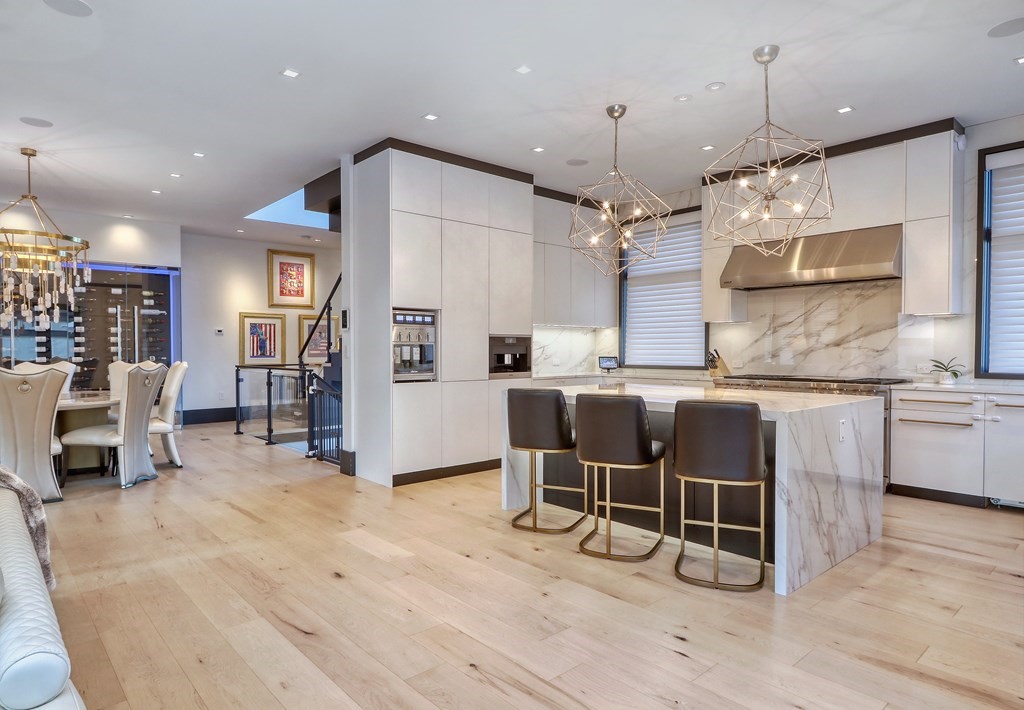 12 Bancroft Street Needham, MA 02492 - Photo 11 of 41