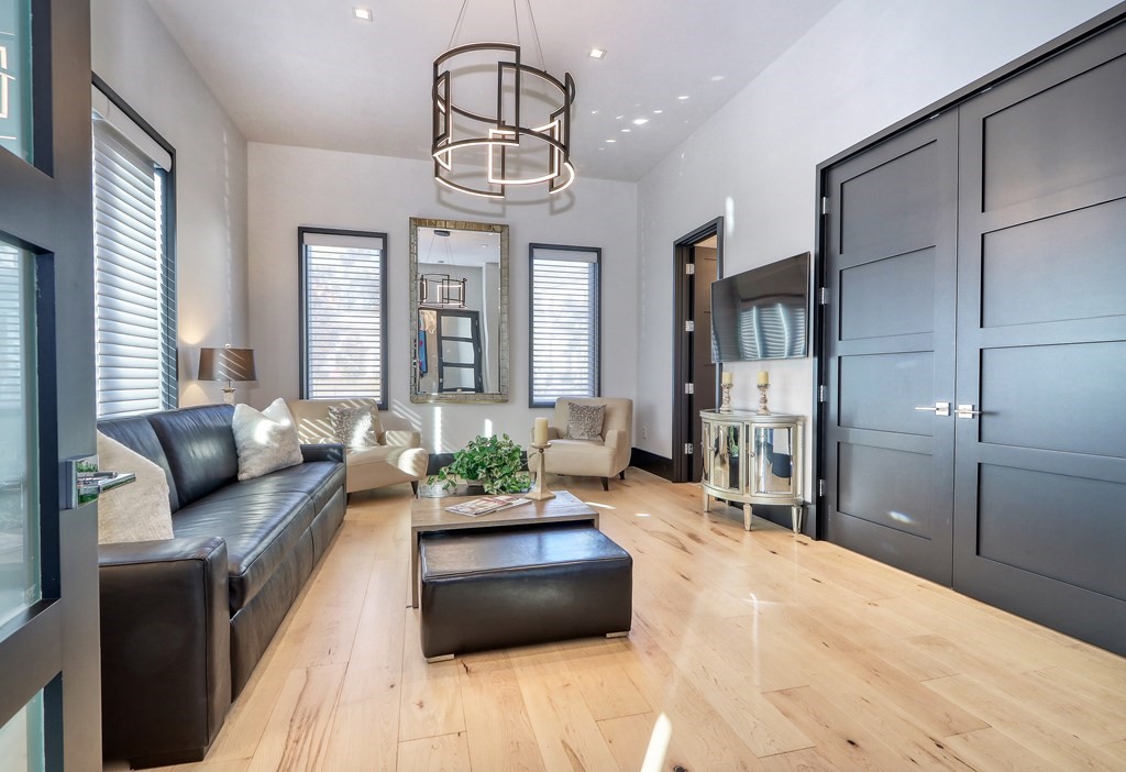 12 Bancroft Street Needham, MA 02492 - Photo 13 of 41