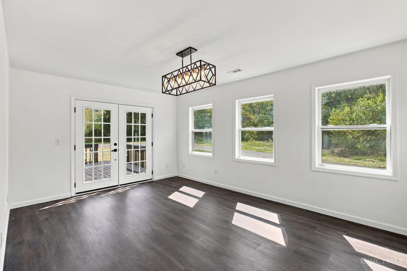 8321 Batavia Road Cincinnati, OH 45244 - Photo 24 of 41 Gallery Image 24