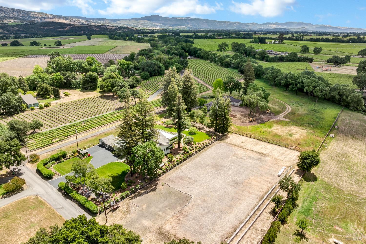 1145 Ragatz Lane Napa, CA 94558 - Photo 4 of 23