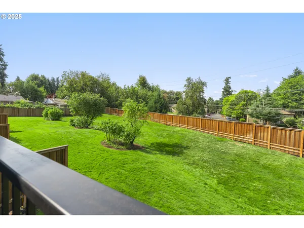 a view of a yard and entertaining space