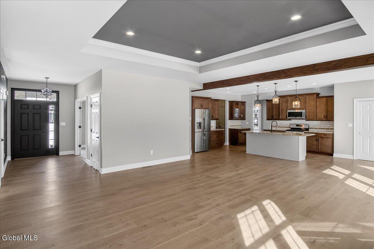 19 Berkeley Way Wilton, NY 12866 - Photo 12 of 42 18-19 BERKLEY-25