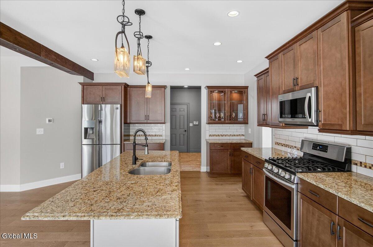 19 Berkeley Way Wilton, NY 12866 - Photo 14 of 42 21-19 BERKLEY-28