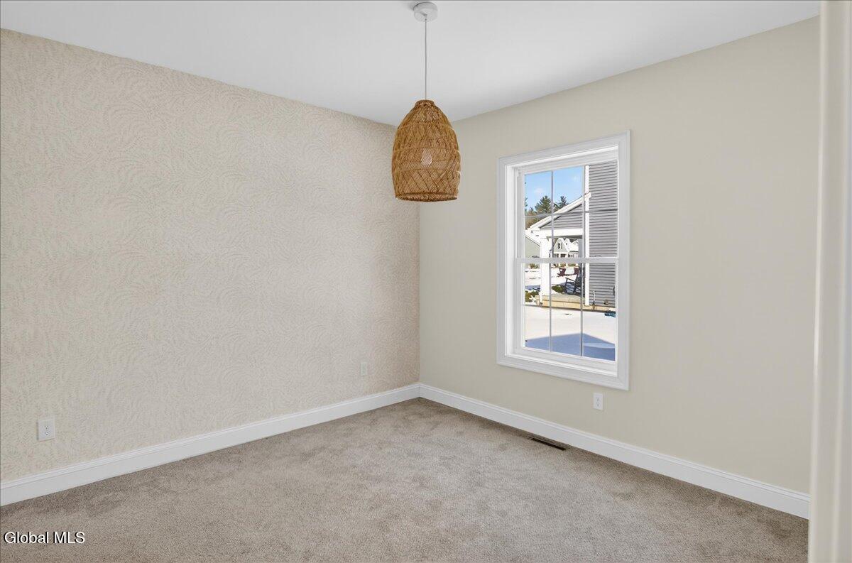 19 Berkeley Way Wilton, NY 12866 - Photo 19 of 42 27-19 BERKLEY-33