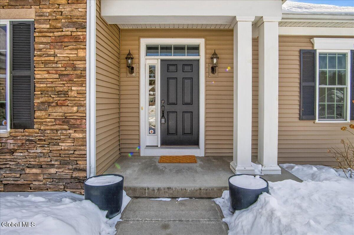 19 Berkeley Way Wilton, NY 12866 - Photo 5 of 42 07-19 BERKLEY-15