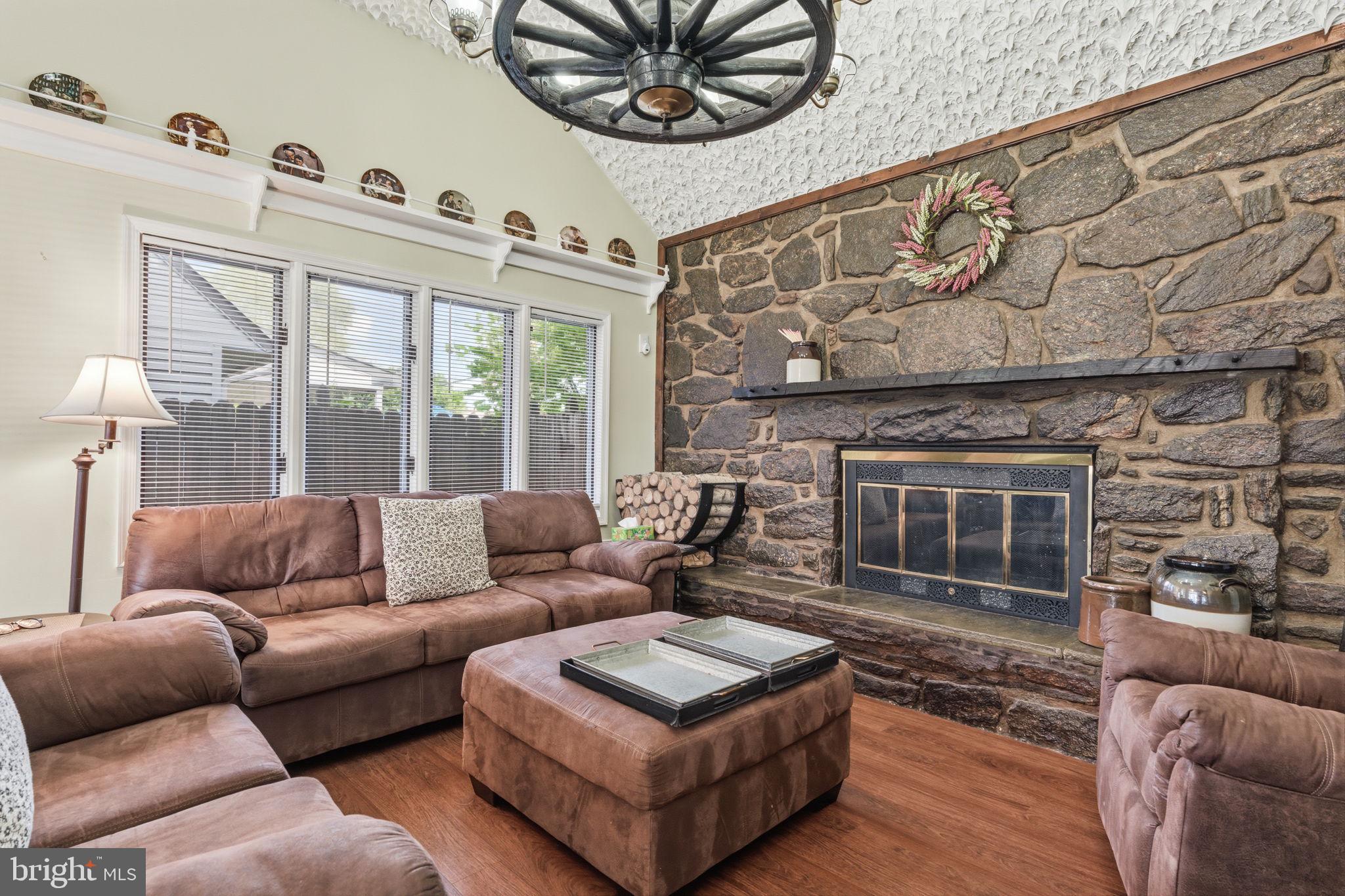 12 Idolstone Road Levittown, PA 19057 - Photo 16 of 30