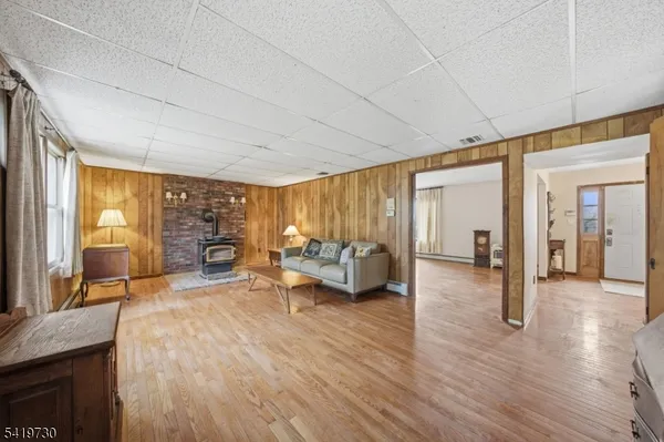 $700,000 | 21 Landing Trail, Denville, NJ 07834