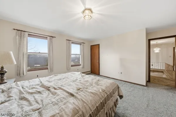 $700,000 | 21 Landing Trail, Denville, NJ 07834