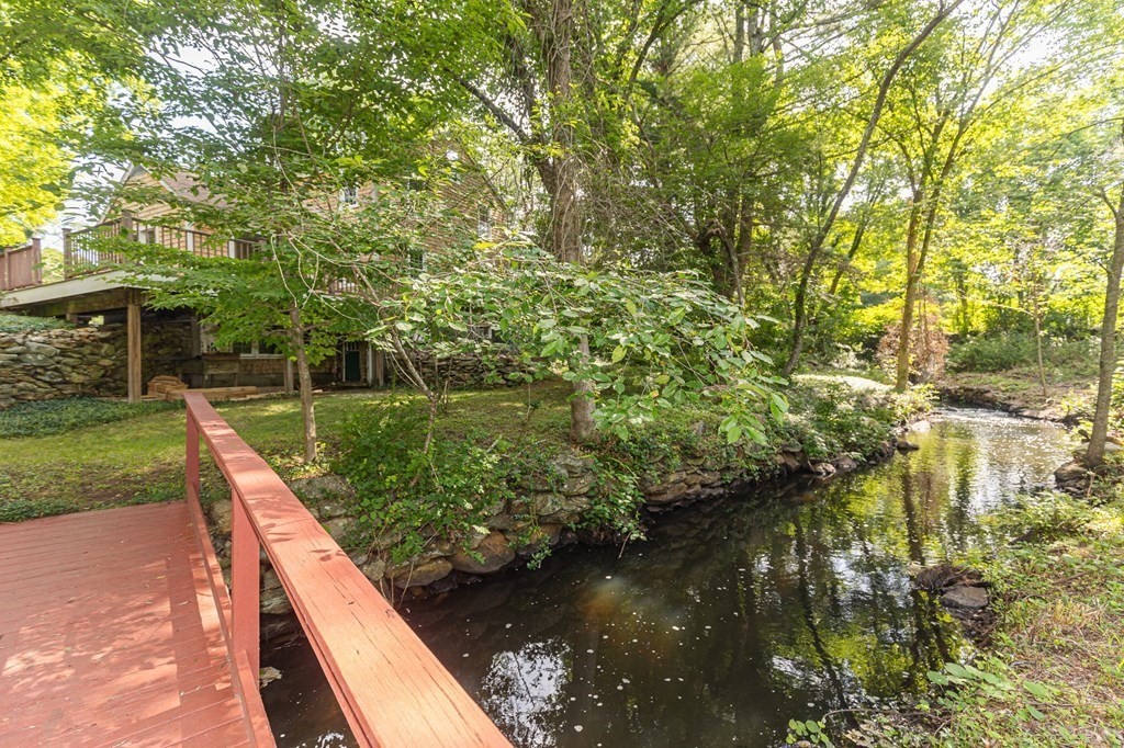 91 Winnetuxet Road Plympton, MA 02367 - Photo 25 of 33 Gallery Image 25