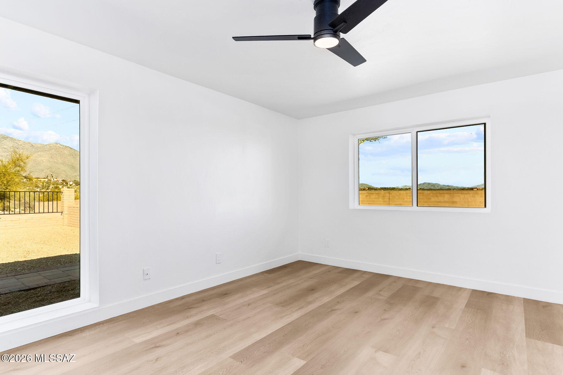 4905 North Craycroft Road Tucson, AZ 85718 - Photo 22 of 34 Guest Room