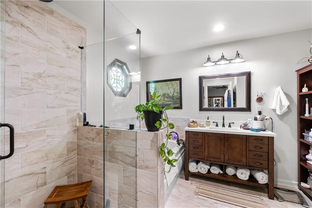 511 Oakdale Road Canton, GA 30114 - Photo 20 of 50 a view of bathroom with dual sinks