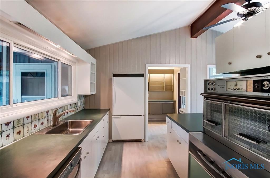 3601 Devon Hill Road Toledo, OH 43606 - Photo 16 of 36 Gallery Image 16