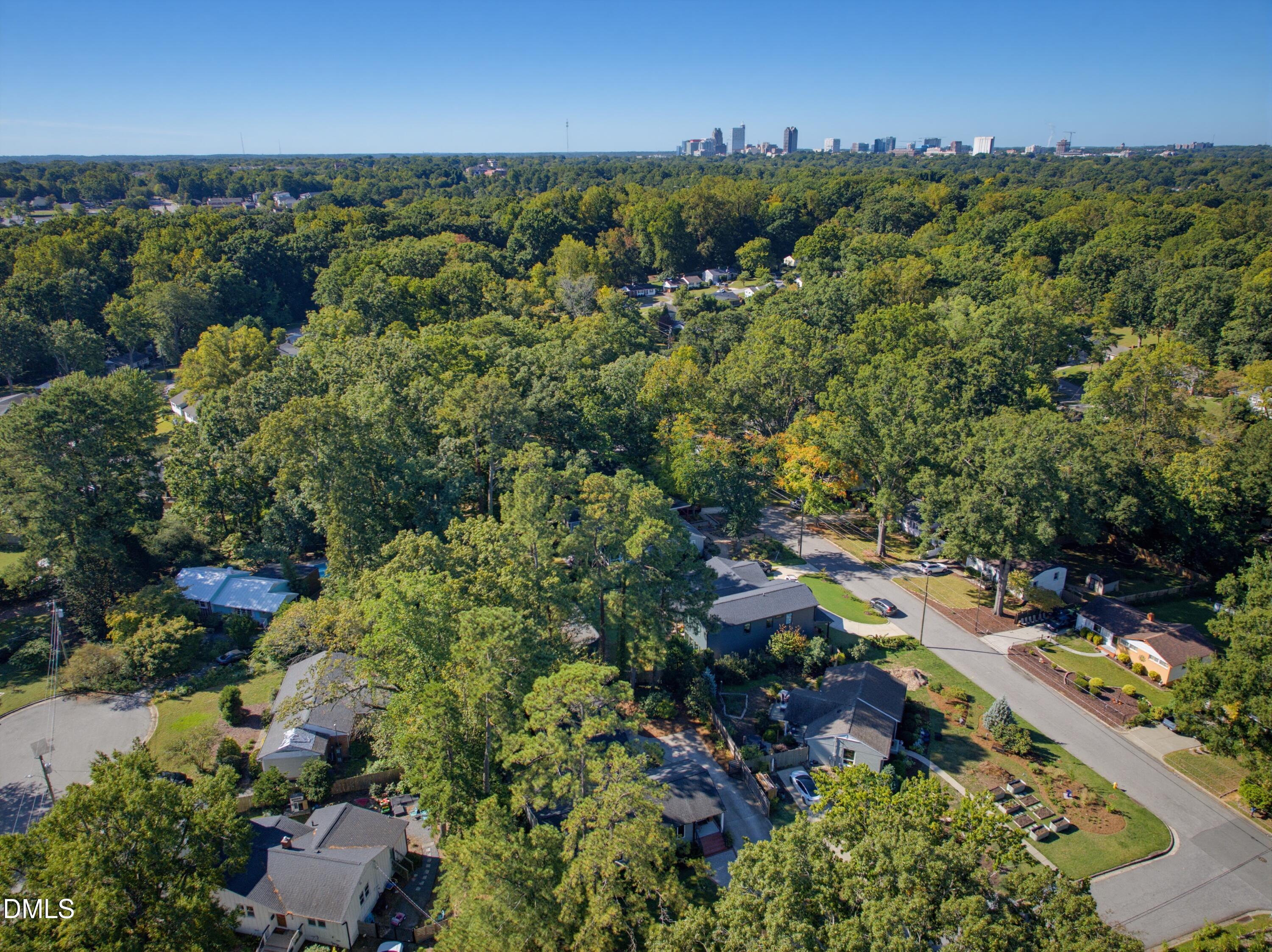 504 Banks Street Raleigh, NC 27604 - Photo 34 of 35 DJI_20261007104723_0020_D
