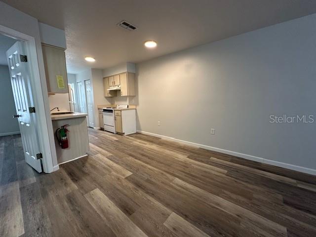 2781 Landover Boulevard Spring Hill, FL 34608 - Photo 4 of 14