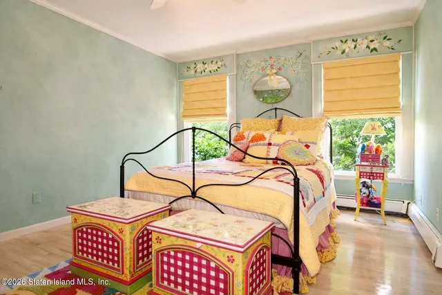 $1,860,000 | 70 Woodvale Loop | Prince's Bay