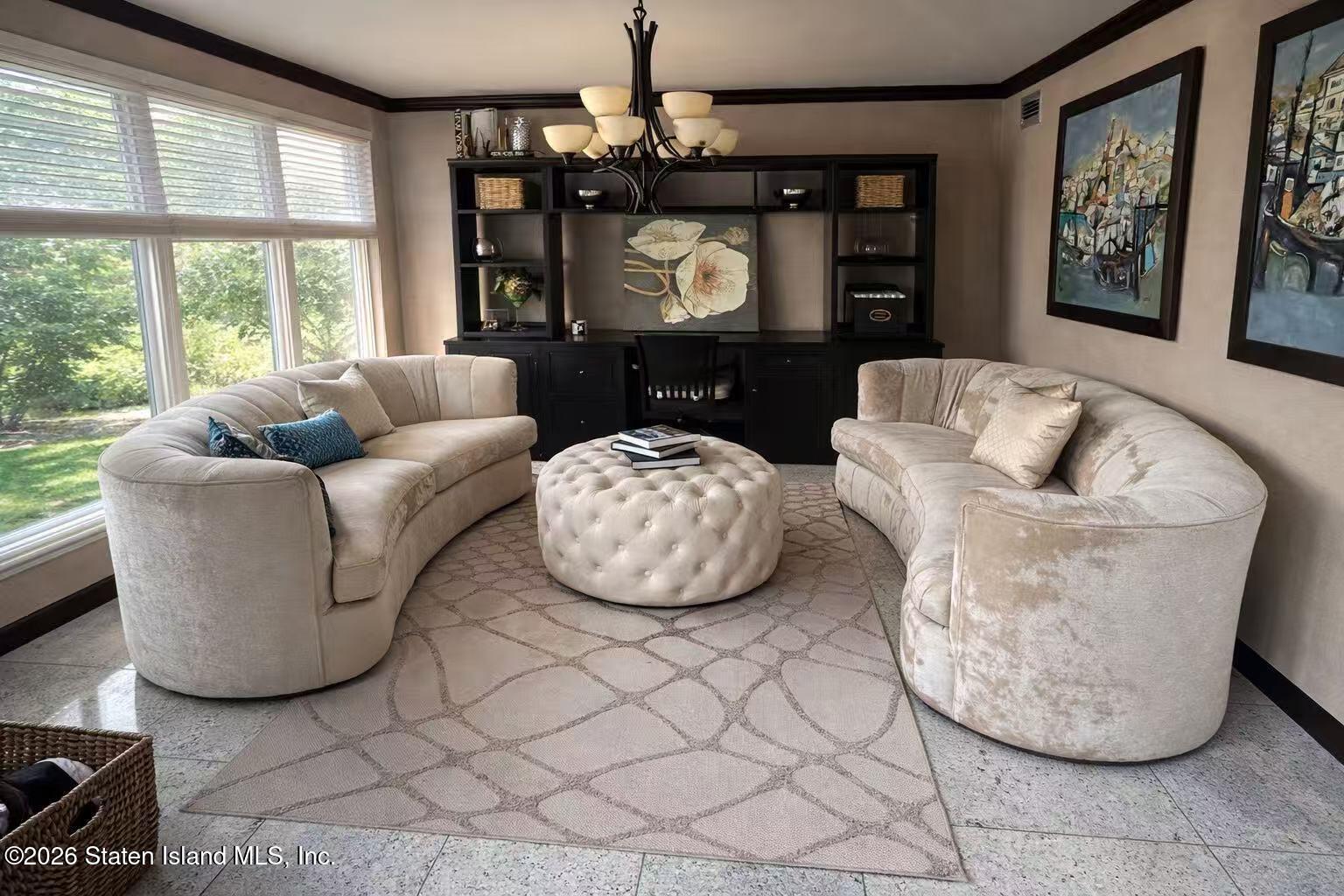 70 Woodvale Loop Staten Island, NY 10309 - Photo 3 of 58 front seating