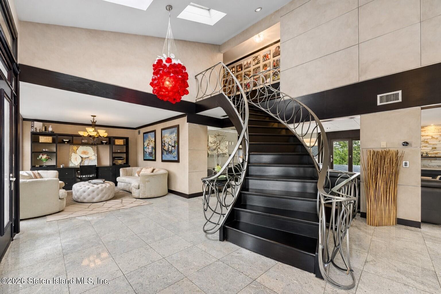 70 Woodvale Loop Staten Island, NY 10309 - Photo 6 of 58 ENTRANCE2