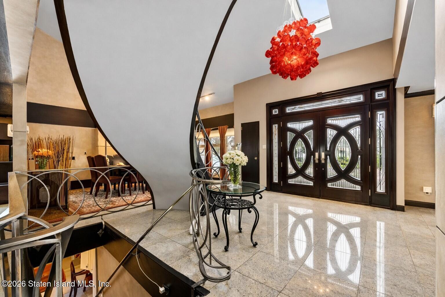 70 Woodvale Loop Staten Island, NY 10309 - Photo 7 of 58 ENTRANCE5