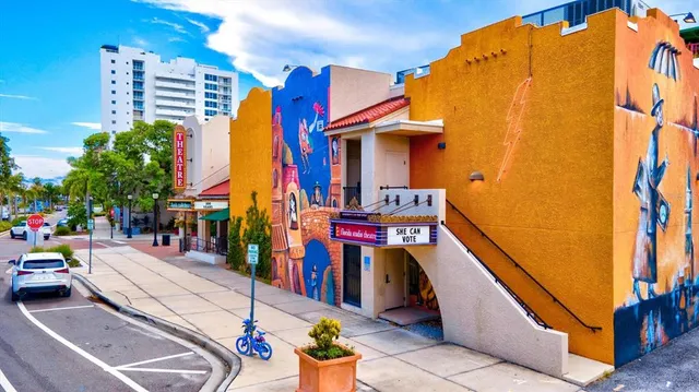 $2,000 | Undisclosed Address, Sarasota, FL 34239