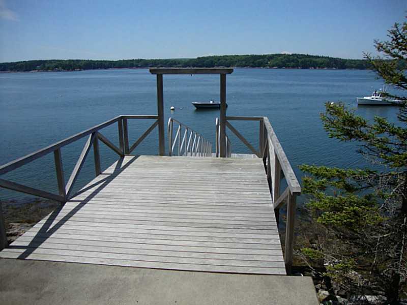 79 Ice Pond Road Waldoboro, ME 04572 - Photo 1 of 4 Exterior Front.