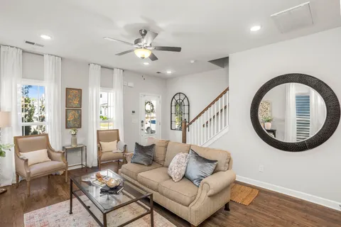 $288,000 | 2804 Sonoma Way, Columbia, TN 38401