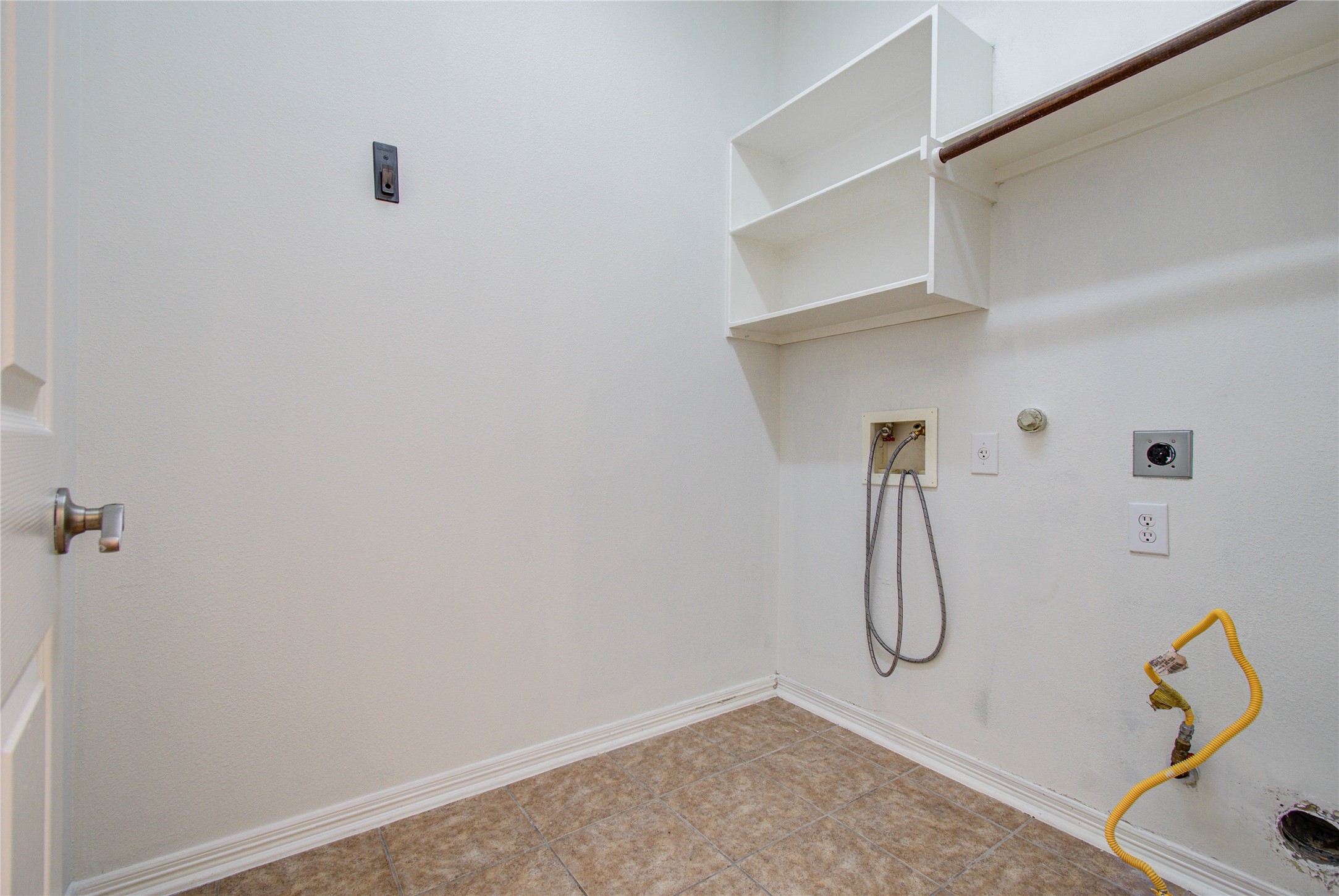 10714 Barker Lake Cypress, TX 77433 - Photo 39 of 43 a bathroom with a shower