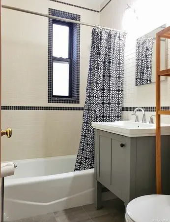 $1,898,000 | 34-35 30th Street | Astoria