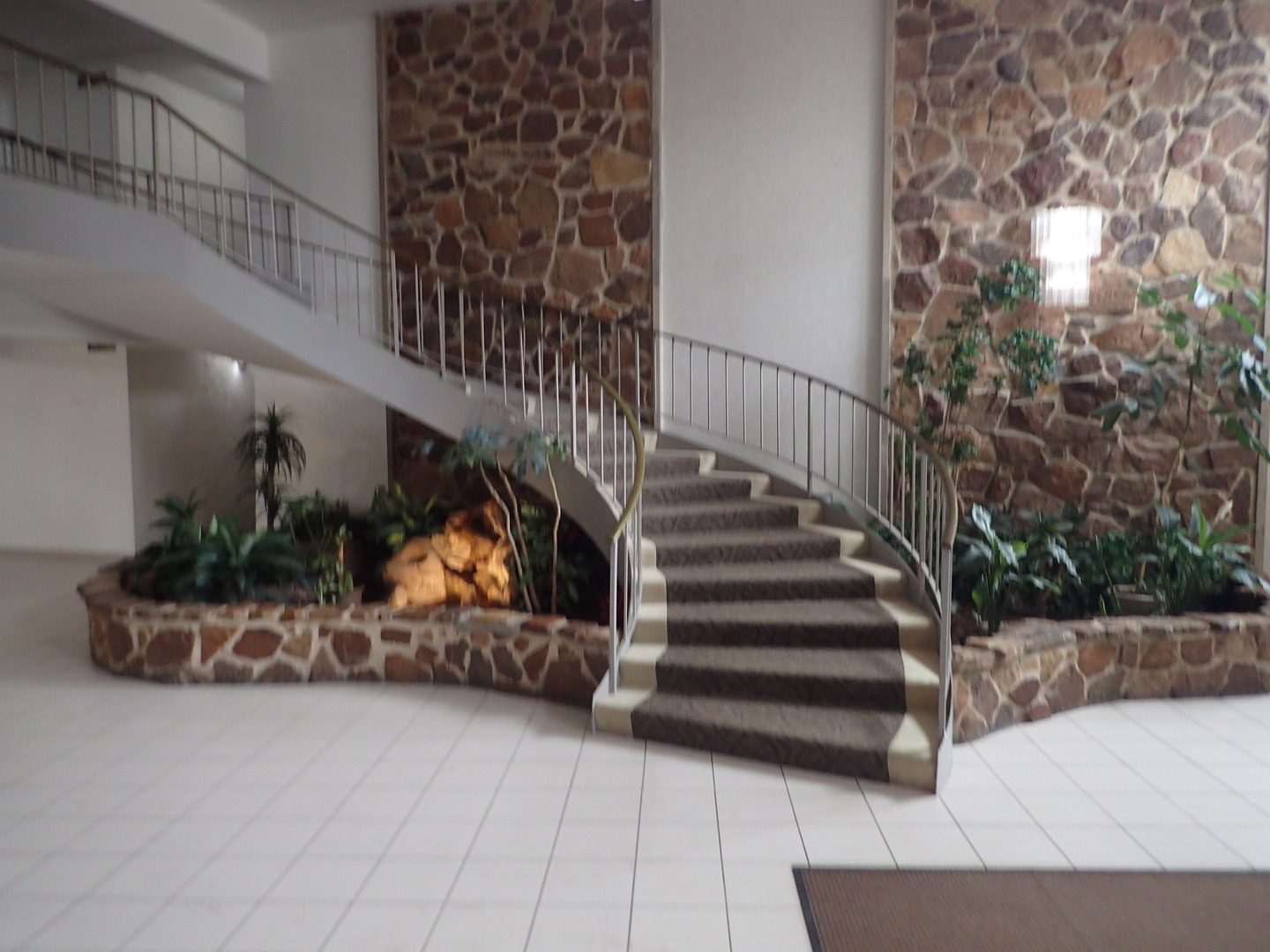 16 East Old Willow Road, Unit 435S Prospect Heights, IL 60070 - Photo 4 of 12