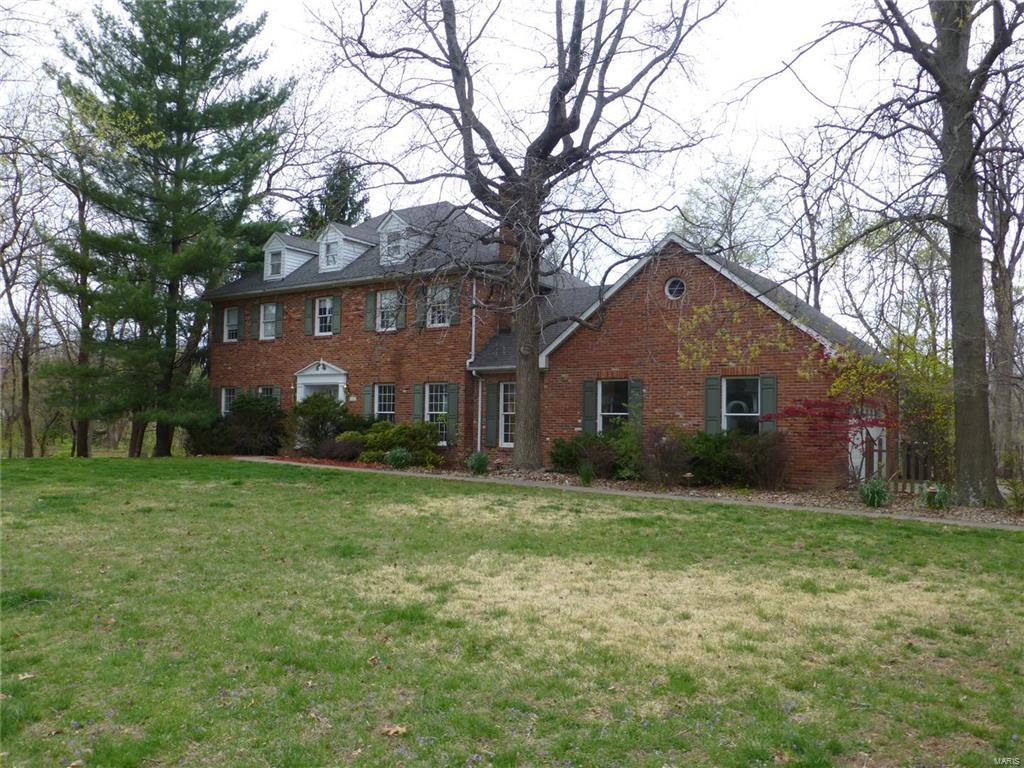 18 Pond Way Godfrey, IL 62002 - Photo 1 of 29 Gallery Image 1