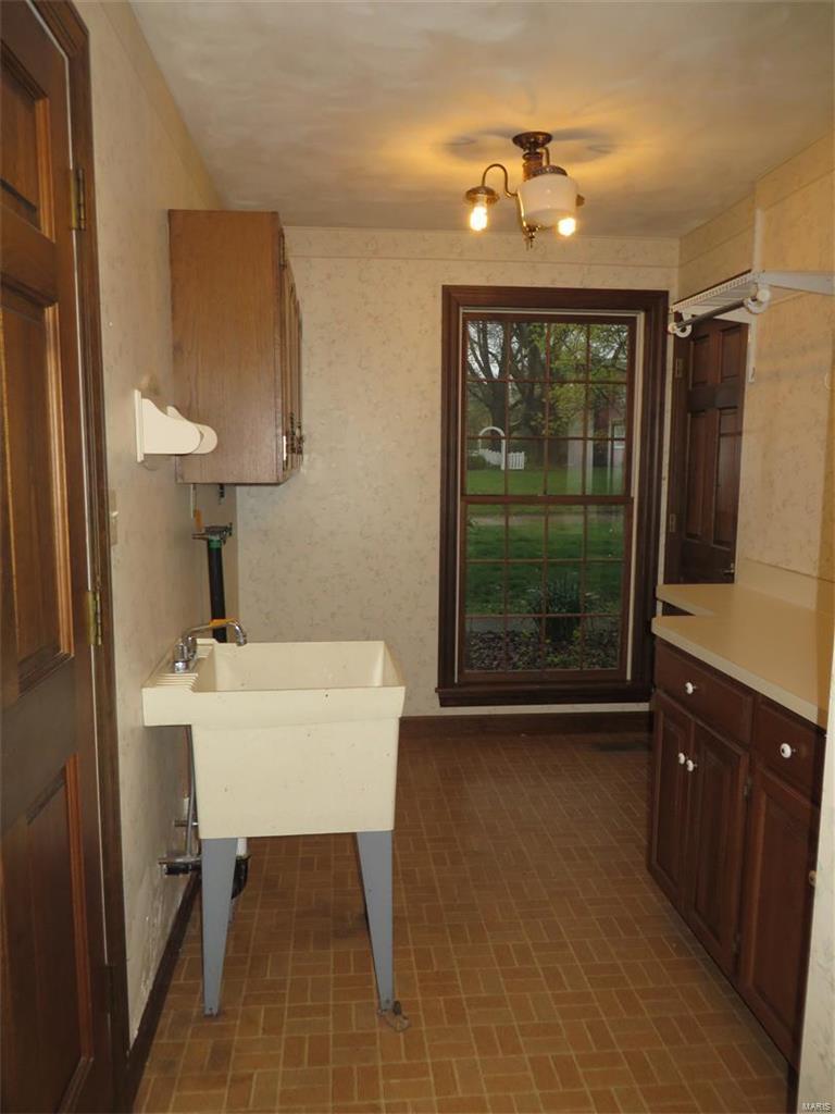 18 Pond Way Godfrey, IL 62002 - Photo 28 of 29 Gallery Image 28