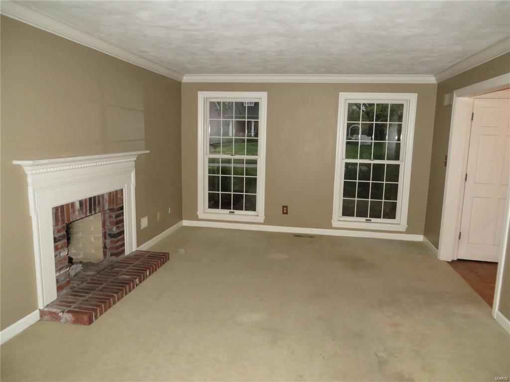 18 Pond Way Godfrey, IL 62002 - Photo 5 of 29 Gallery Image 5