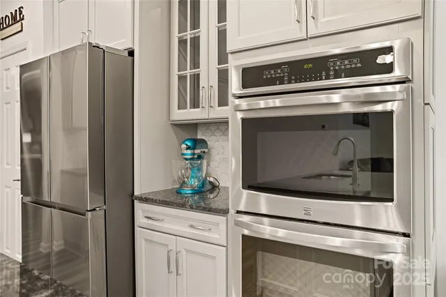 $555,000 | 3719 Lenox Lane, Denver, NC 28037