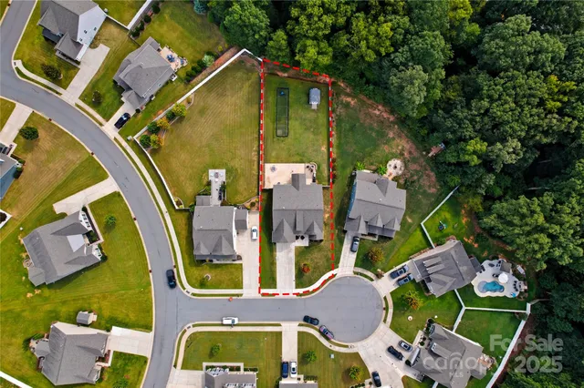 $555,000 | 3719 Lenox Lane, Denver, NC 28037