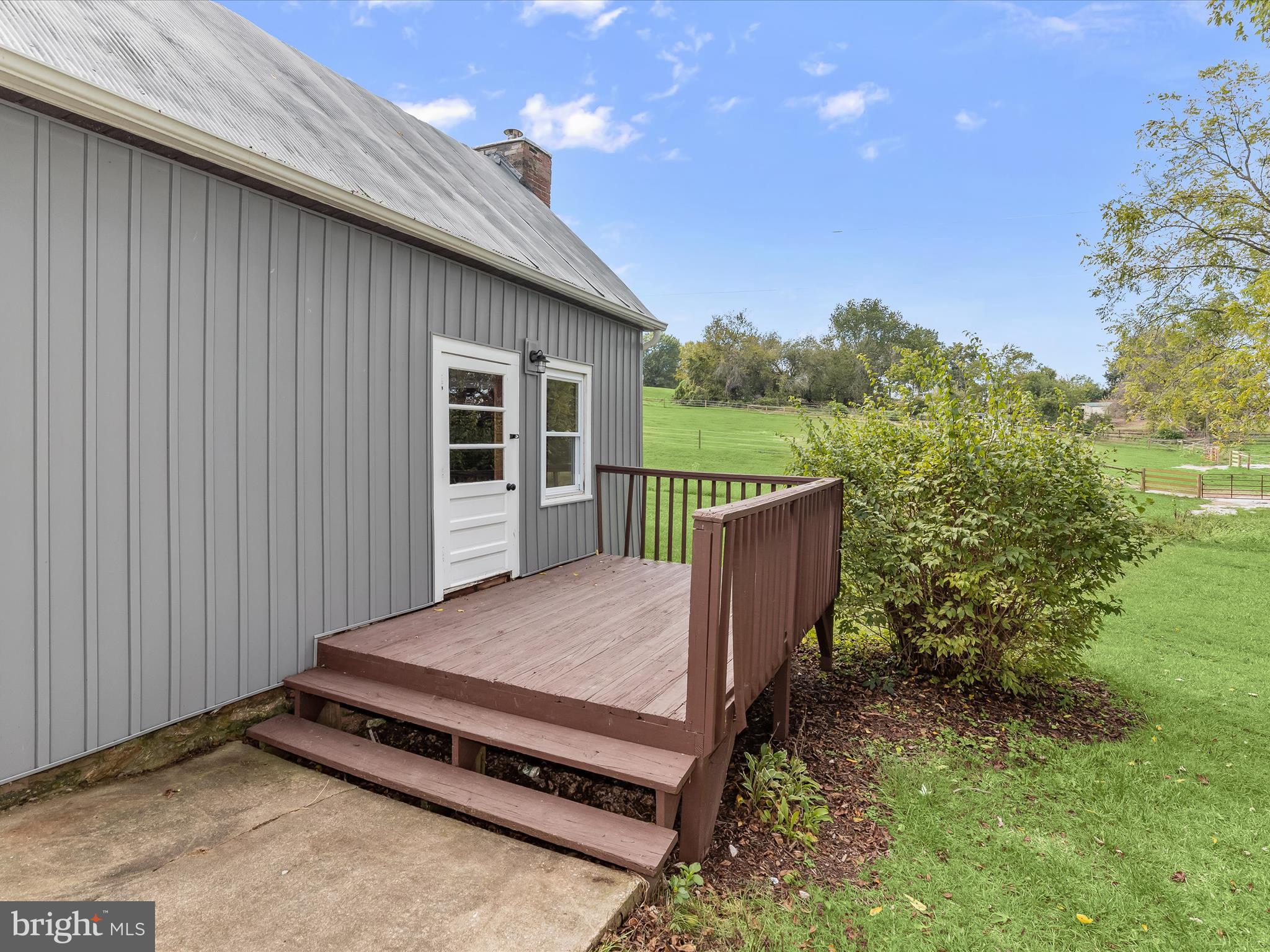 1530 Bowersox Road New Windsor, MD 21776 - Photo 47 of 97 Cottage