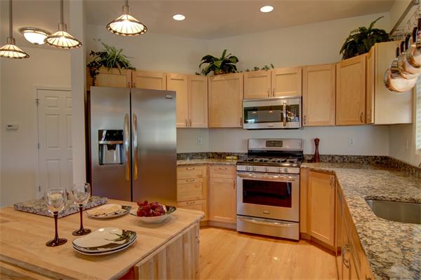 8 Alpine Ridge, Unit 98 Smithfield, RI 02917 - Photo 11 of 27 Gallery Image 11