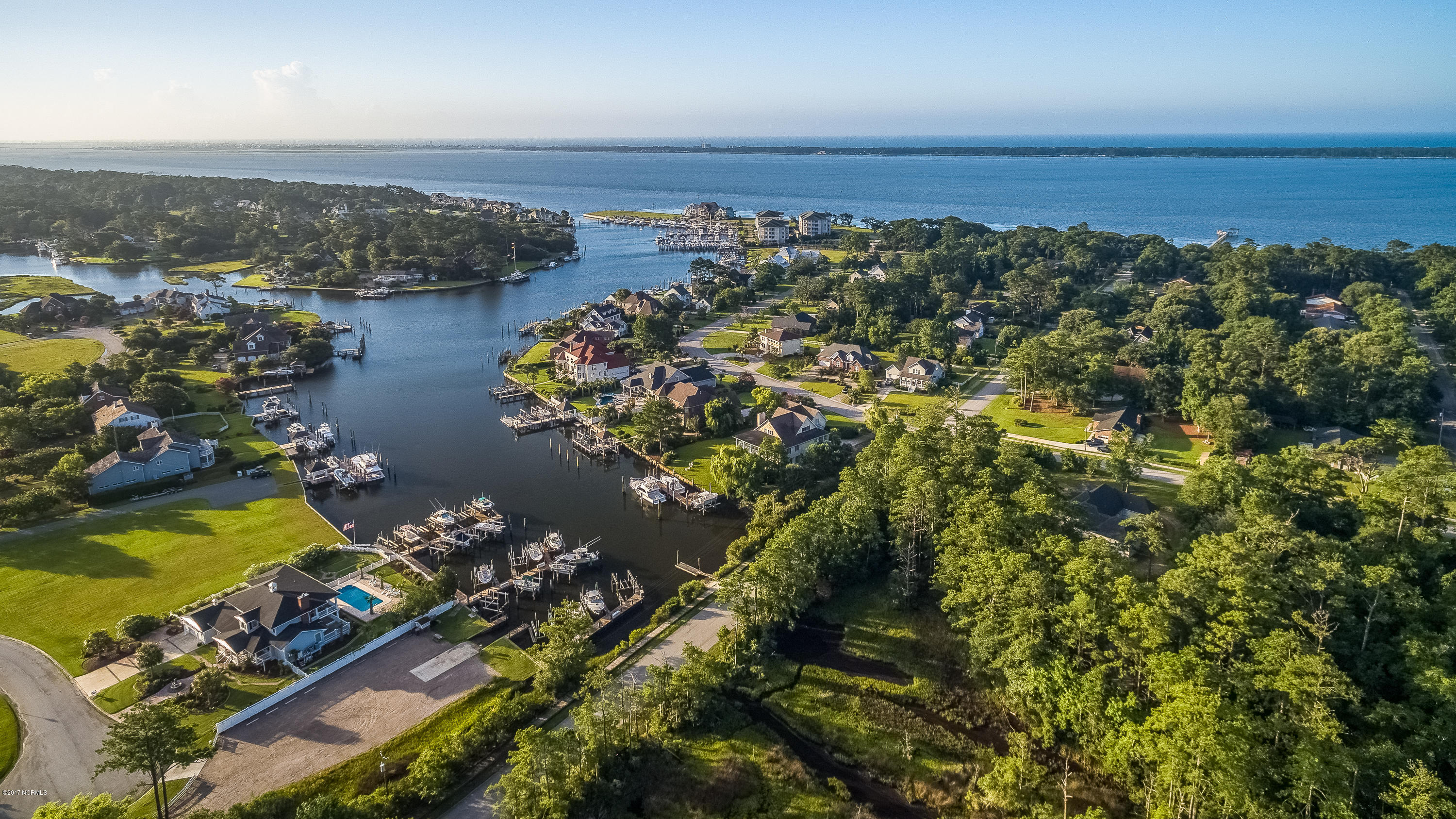 211 Coventry Road Morehead City, NC 28557 - Photo 4 of 18 SPOONER'S CREEK MARINA