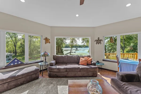 $935,000 | W11515 Demynck Road, Lodi, WI 53555