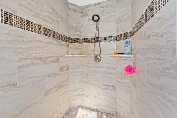 $935,000 | W11515 Demynck Road, Lodi, WI 53555