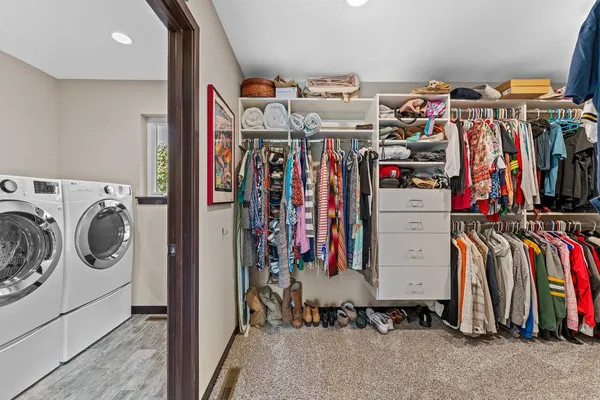 $935,000 | W11515 Demynck Road, Lodi, WI 53555