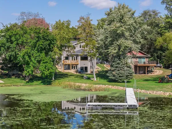$935,000 | W11515 Demynck Road, Lodi, WI 53555