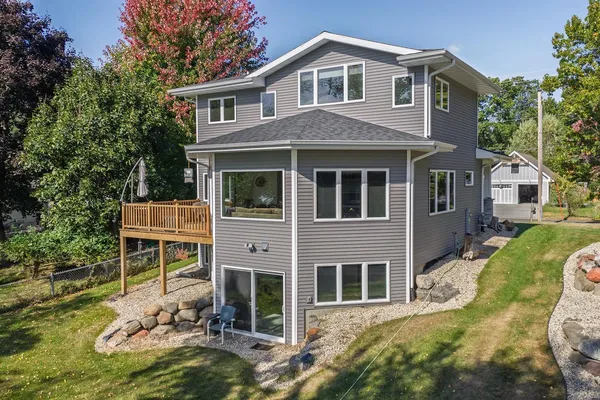 $935,000 | W11515 Demynck Road, Lodi, WI 53555