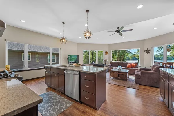 $935,000 | W11515 Demynck Road, Lodi, WI 53555