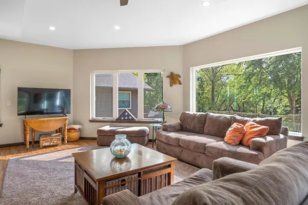 $935,000 | W11515 Demynck Road, Lodi, WI 53555