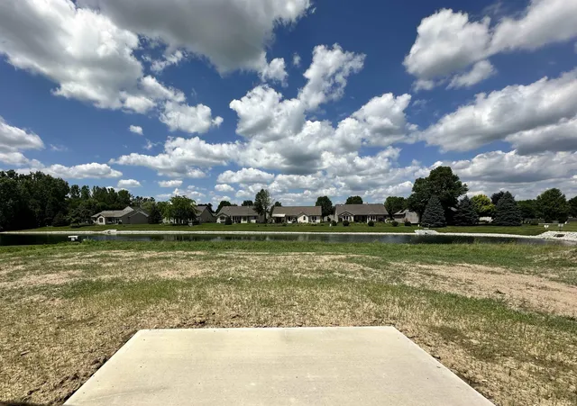 $394,900 | 1480 Monte Carlo Drive, Huntertown, IN 46748