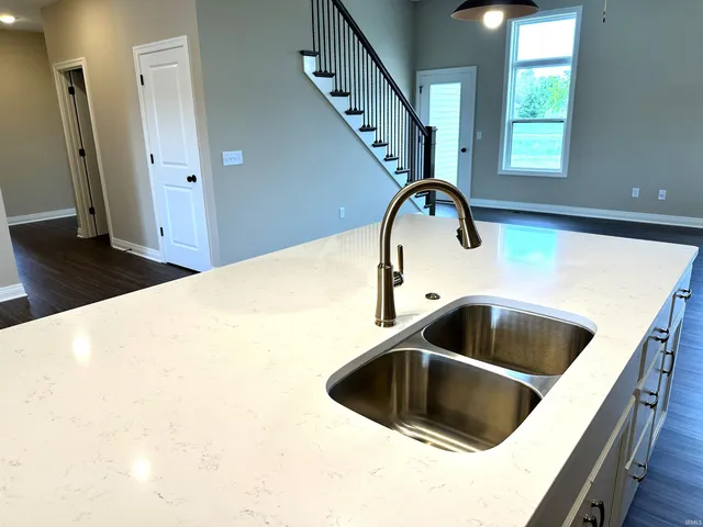 $394,900 | 1480 Monte Carlo Drive, Huntertown, IN 46748