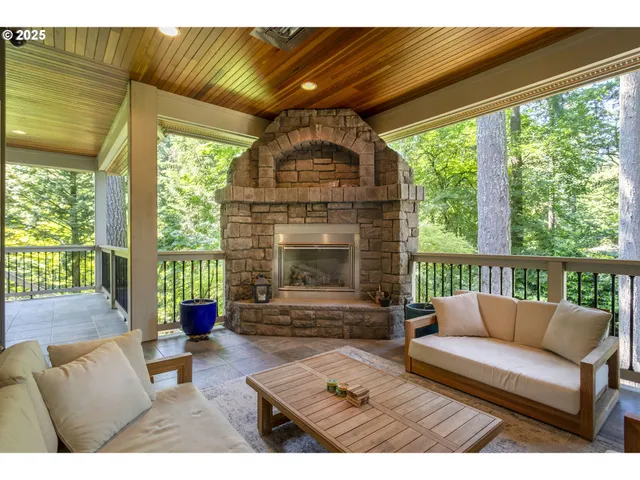 a garden view with a outdoor space