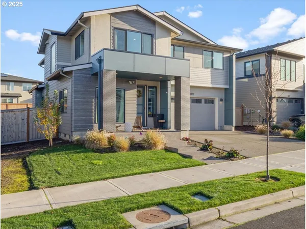 $924,900 | 3972 Southeast 76th Avenue, Hillsboro, OR 97123