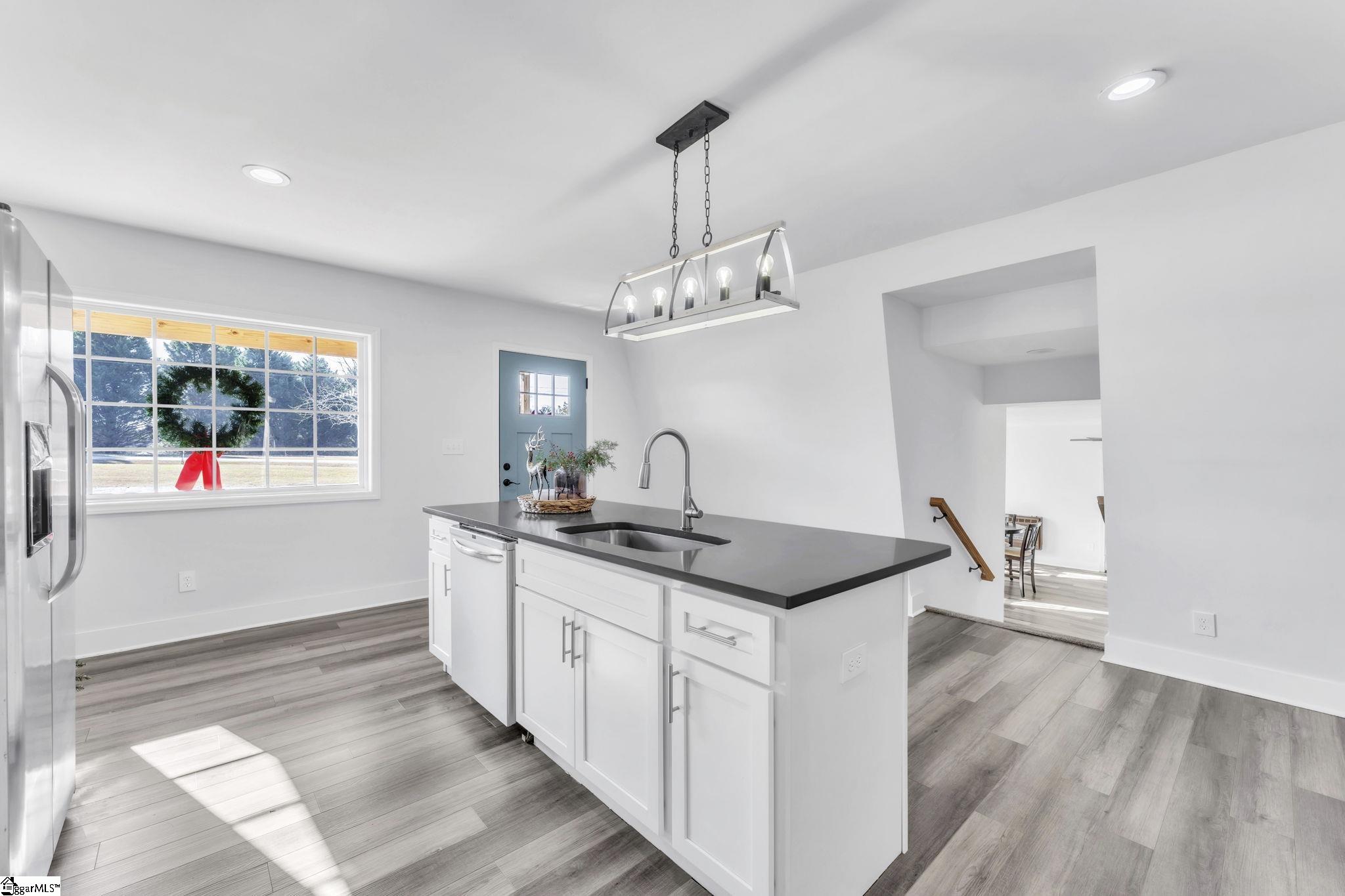 619 Spearman Road Pelzer, SC 29669 - Photo 11 of 31