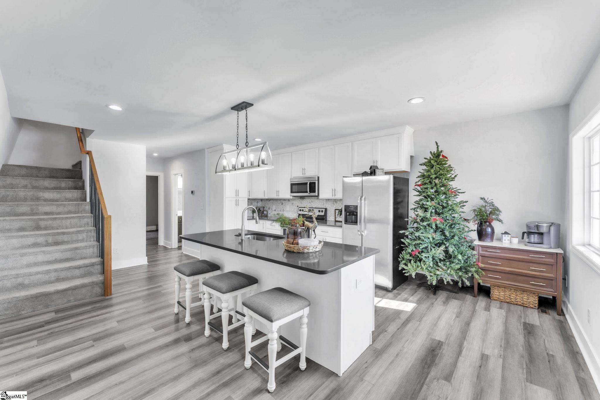 619 Spearman Road Pelzer, SC 29669 - Photo 12 of 31